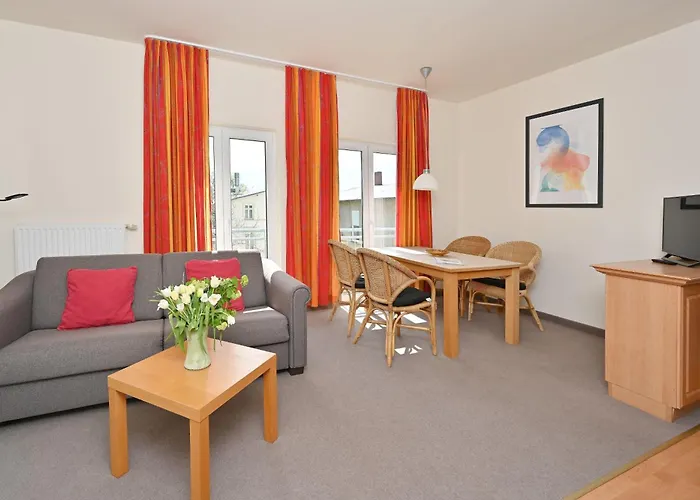 Strandnahe-ferienwohnung-8-villa-celia-sellin-fuer-6-personen-mit-wlan-sauna-insel-ruegen * Sellin (Rugen)